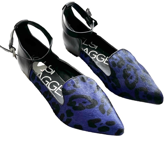 KELSI DAGGER BLUE/BLACK ANIMAL PRINT CALF HAIR ANKLE STRAP FLAT SIZE 7.5 - Picture 1 of 6